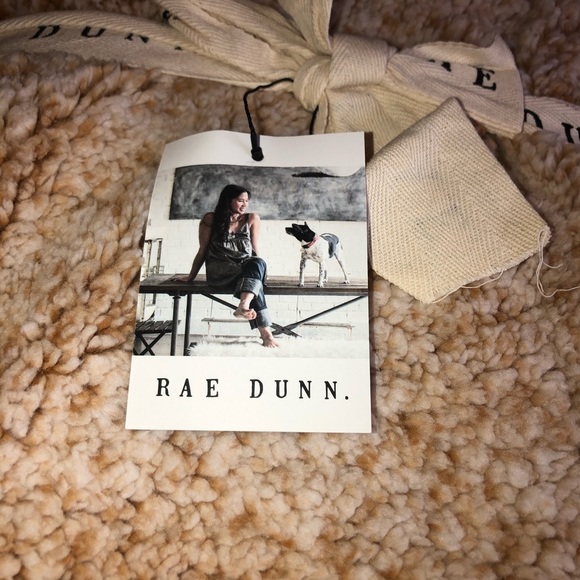 Tipped Sherpa Throw FAMILY patch Farmhouse Decor - Picture 4 of 4